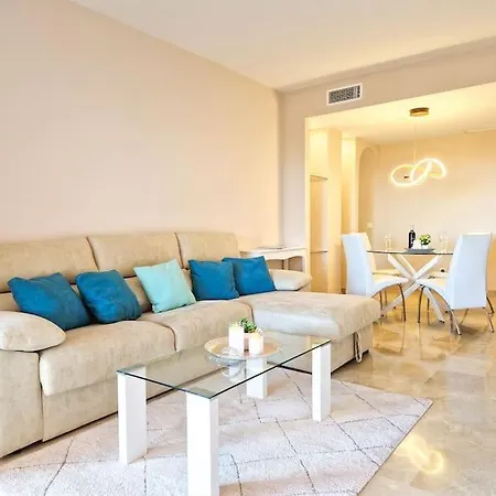 In Coto Real Duquesa - Sea View & Pools Apartment Manilva