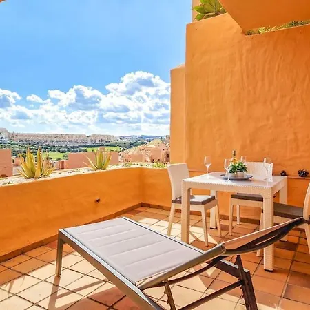 In Coto Real Duquesa - Sea View & Pools Manilva