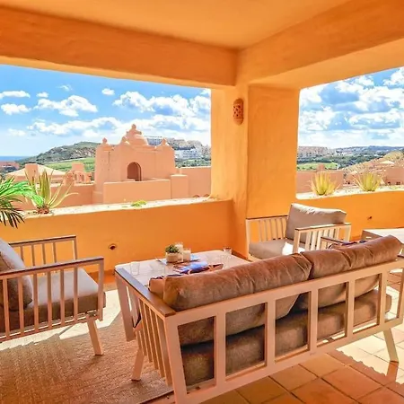 In Coto Real Duquesa - Sea View & Pools * Manilva