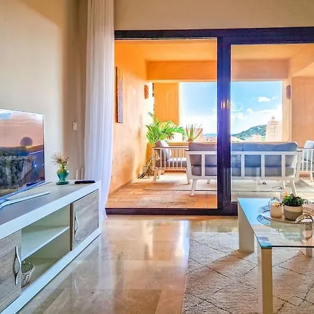Apartment In Coto Real Duquesa - Sea View & Pools *